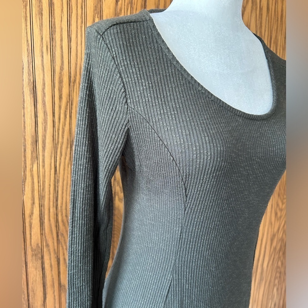 Forever 21 long sleeve lace up green dress size XL - Picture 3 of 10